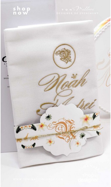 Trusou de botez cu broderie personalizata pentru baieti, Gold Jungle 6